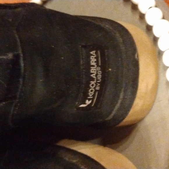 UGG Boots - Picture 5 of 5